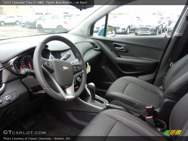 Front Seat of 2020 Trax LT AWD