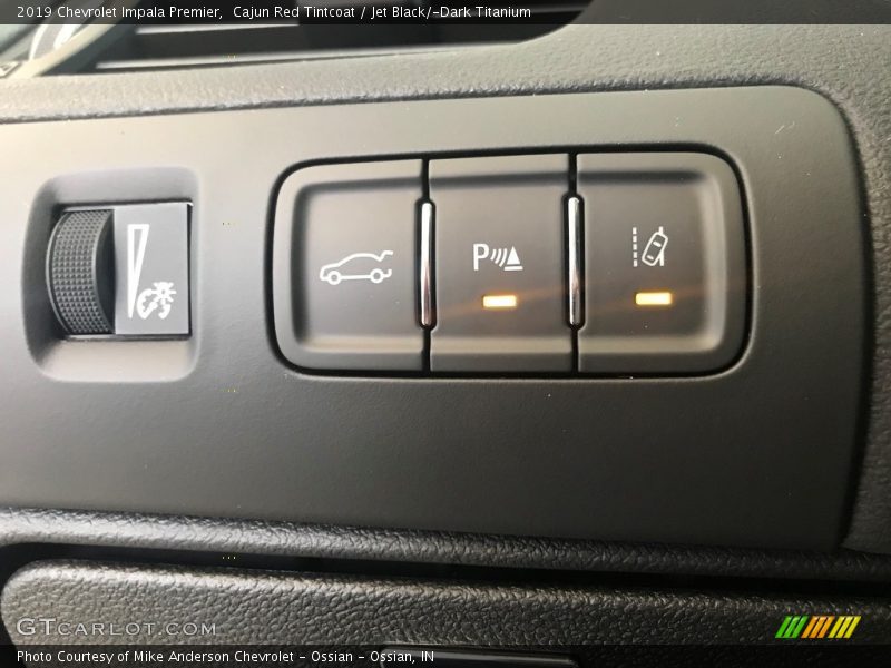 Controls of 2019 Impala Premier