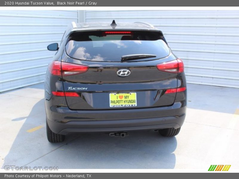 Black Noir Pearl / Gray 2020 Hyundai Tucson Value