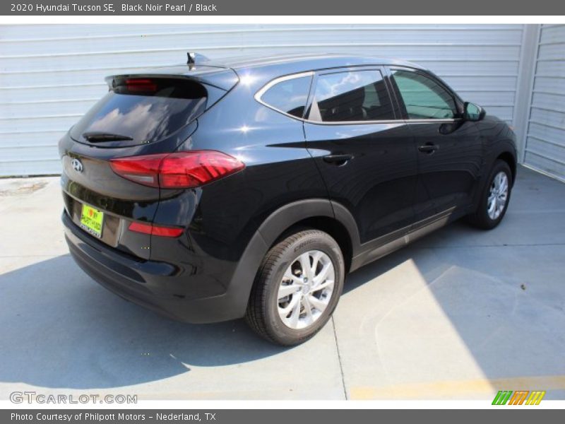 Black Noir Pearl / Black 2020 Hyundai Tucson SE
