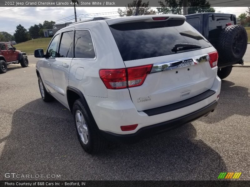 Stone White / Black 2012 Jeep Grand Cherokee Laredo 4x4