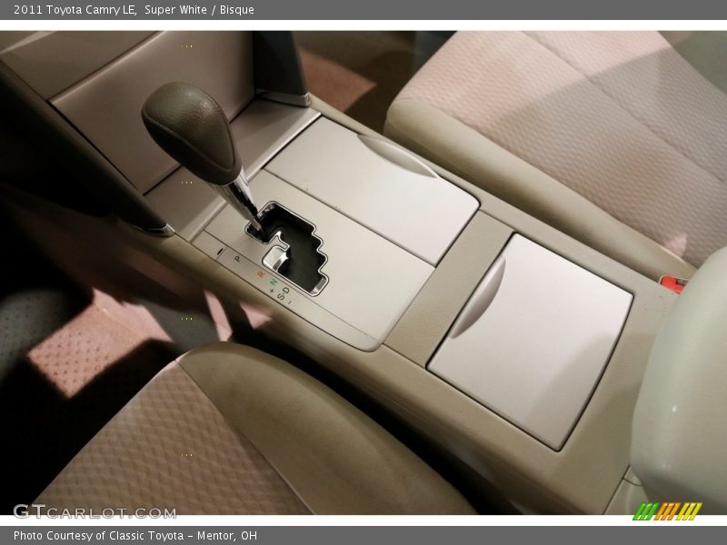 Super White / Bisque 2011 Toyota Camry LE