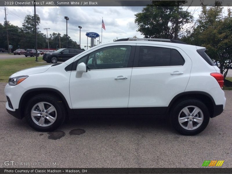 Summit White / Jet Black 2019 Chevrolet Trax LT AWD