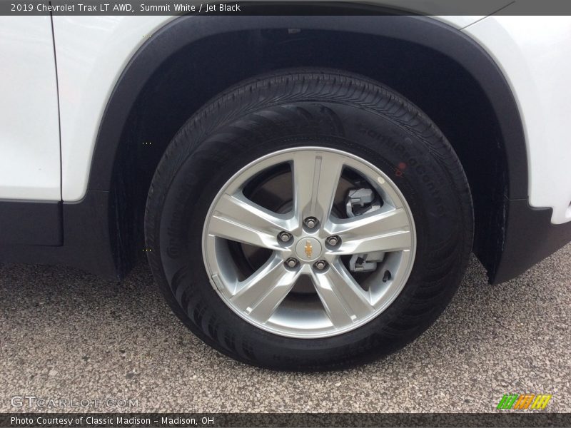 Summit White / Jet Black 2019 Chevrolet Trax LT AWD