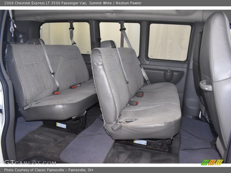 Summit White / Medium Pewter 2009 Chevrolet Express LT 3500 Passenger Van