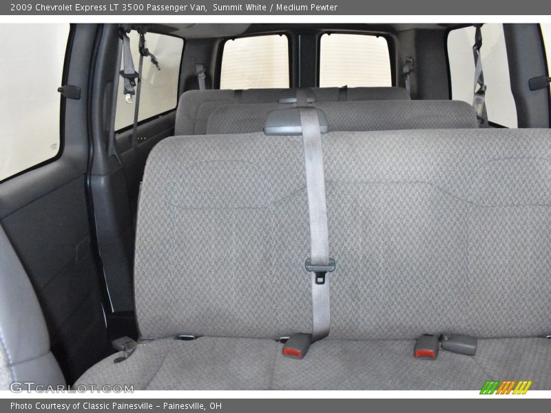 Summit White / Medium Pewter 2009 Chevrolet Express LT 3500 Passenger Van
