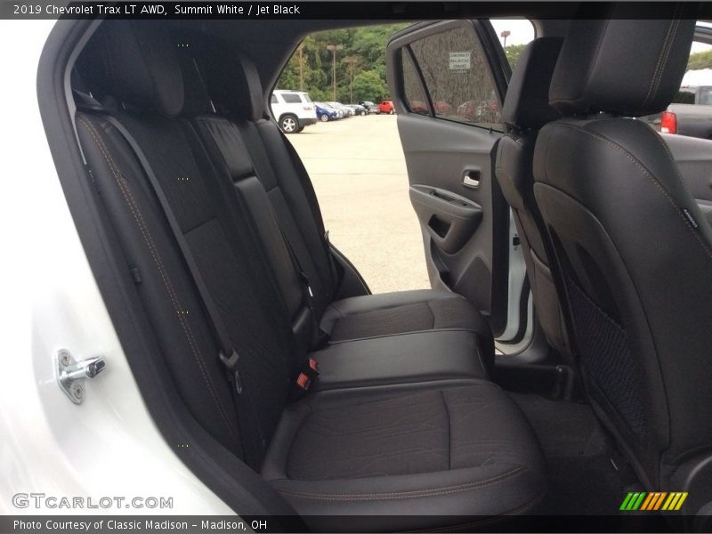 Summit White / Jet Black 2019 Chevrolet Trax LT AWD