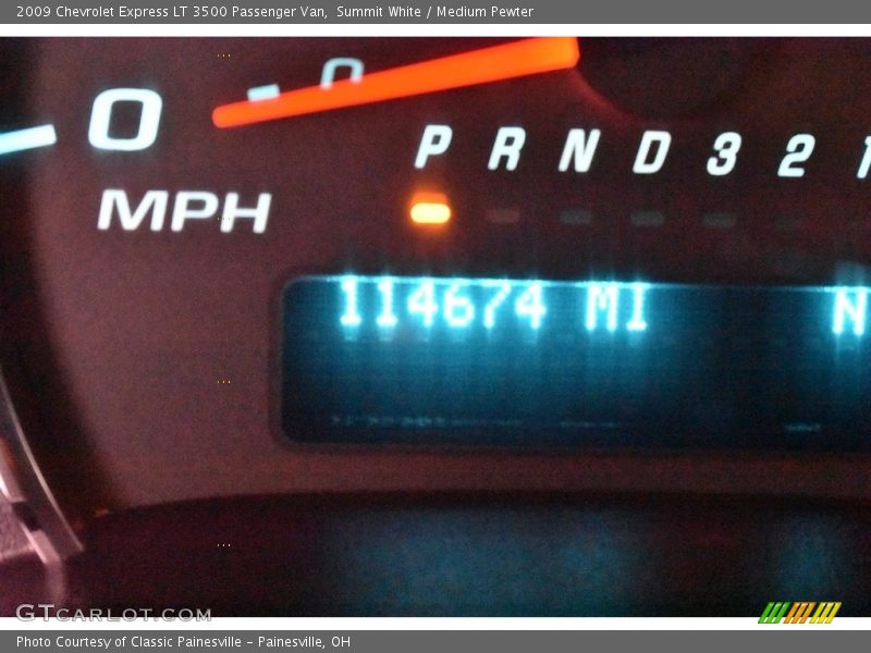 Summit White / Medium Pewter 2009 Chevrolet Express LT 3500 Passenger Van