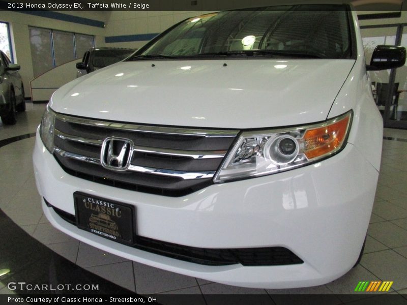 Taffeta White / Beige 2013 Honda Odyssey EX