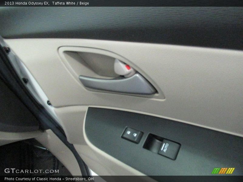 Taffeta White / Beige 2013 Honda Odyssey EX