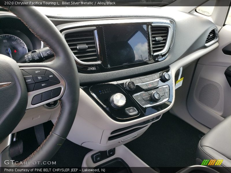 Billet Silver Metallic / Alloy/Black 2020 Chrysler Pacifica Touring L