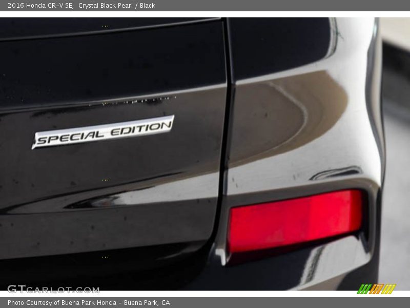 Crystal Black Pearl / Black 2016 Honda CR-V SE