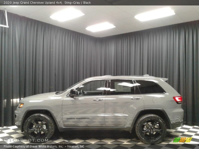 Sting-Gray / Black 2020 Jeep Grand Cherokee Upland 4x4