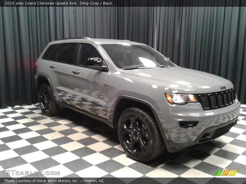 Sting-Gray / Black 2020 Jeep Grand Cherokee Upland 4x4