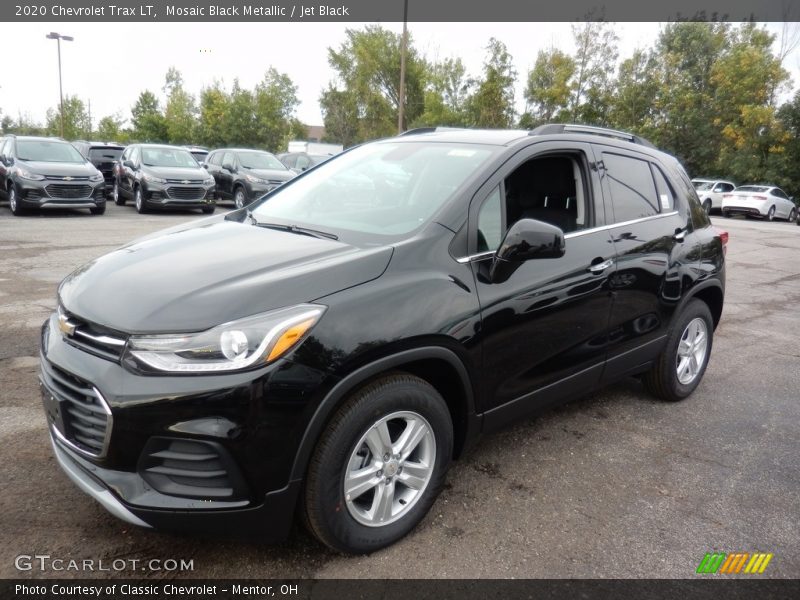Mosaic Black Metallic / Jet Black 2020 Chevrolet Trax LT