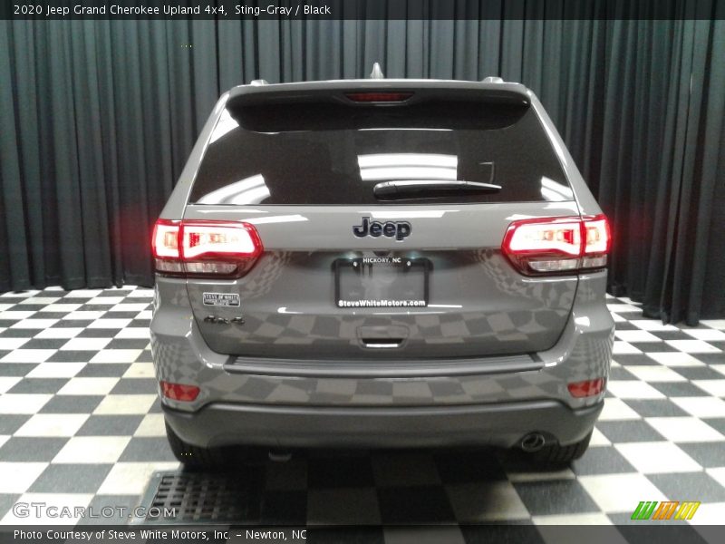 Sting-Gray / Black 2020 Jeep Grand Cherokee Upland 4x4