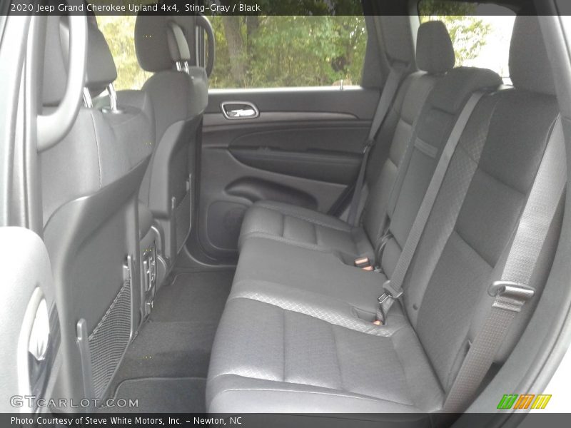 Sting-Gray / Black 2020 Jeep Grand Cherokee Upland 4x4
