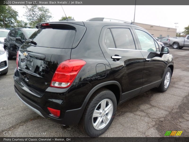 Mosaic Black Metallic / Jet Black 2020 Chevrolet Trax LT