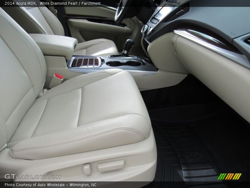 White Diamond Pearl / Parchment 2014 Acura MDX