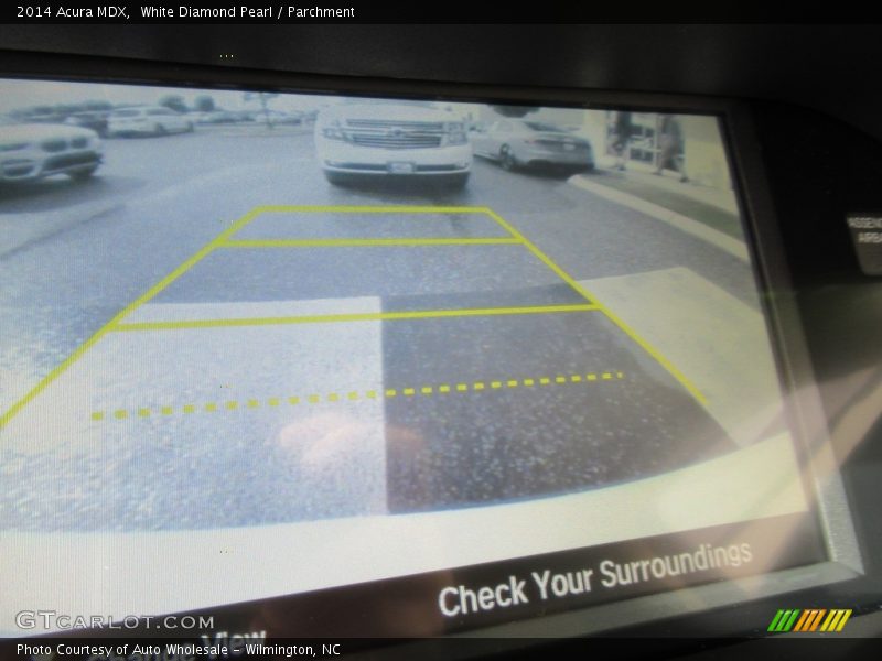 White Diamond Pearl / Parchment 2014 Acura MDX