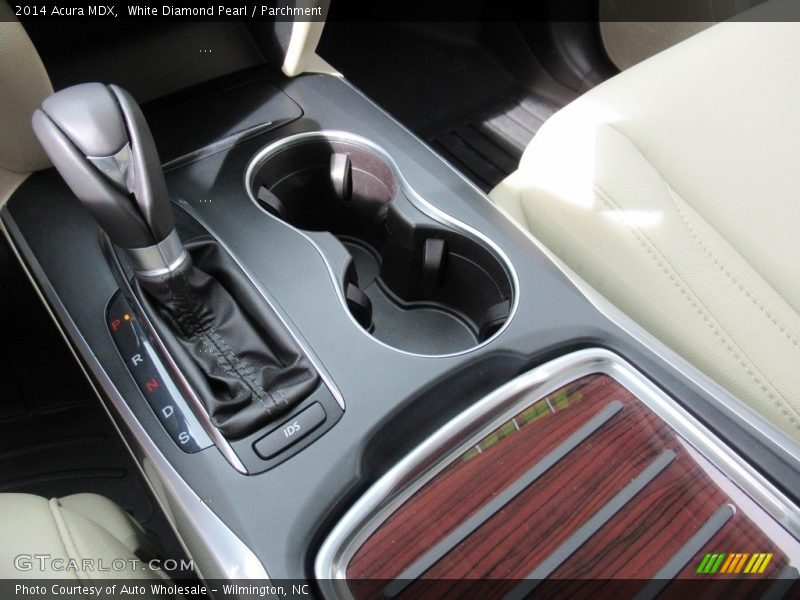 White Diamond Pearl / Parchment 2014 Acura MDX