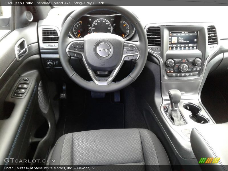 Sting-Gray / Black 2020 Jeep Grand Cherokee Upland 4x4