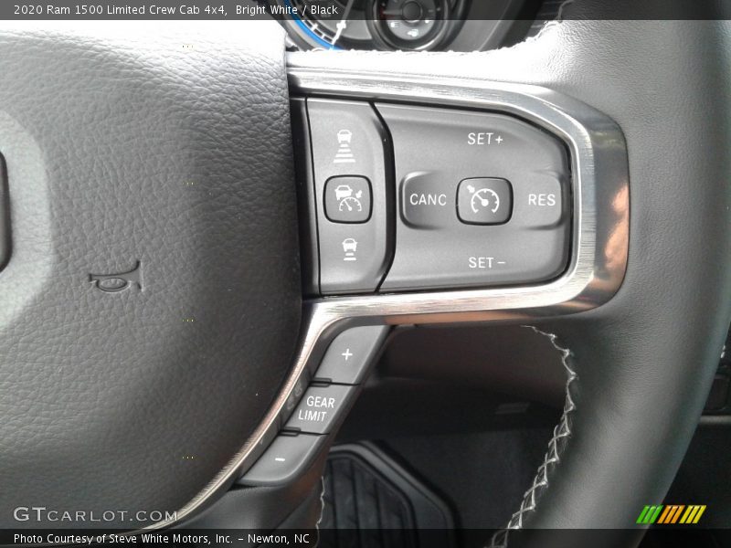  2020 1500 Limited Crew Cab 4x4 Steering Wheel