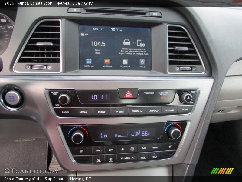 Nouveau Blue / Gray 2016 Hyundai Sonata Sport