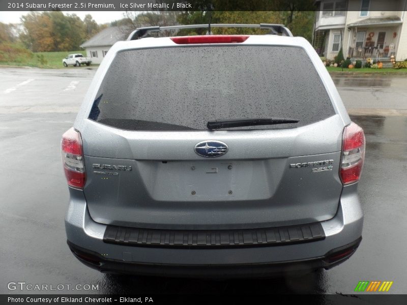 Ice Silver Metallic / Black 2014 Subaru Forester 2.5i Premium