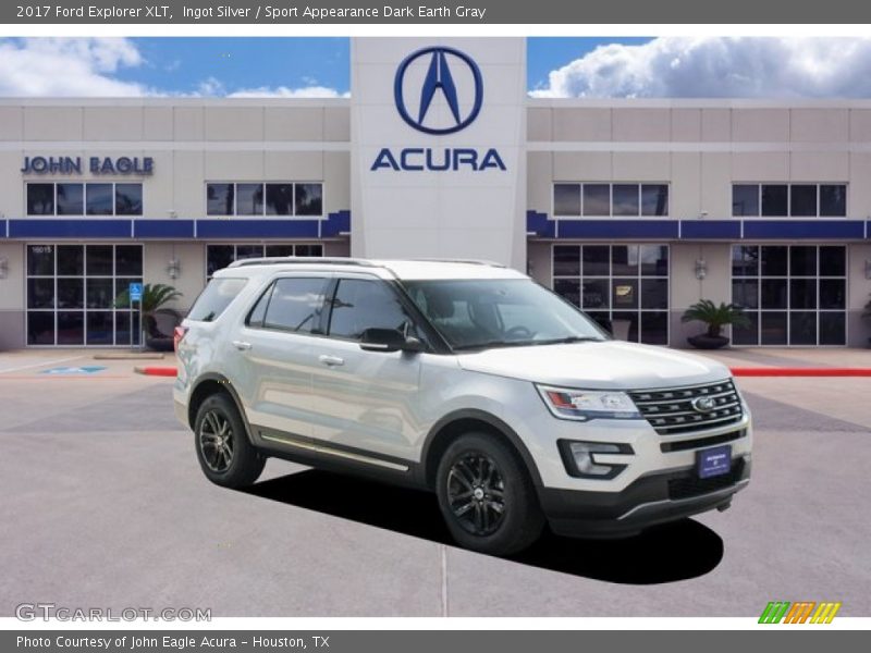 Ingot Silver / Sport Appearance Dark Earth Gray 2017 Ford Explorer XLT