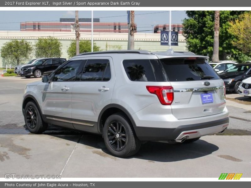 Ingot Silver / Sport Appearance Dark Earth Gray 2017 Ford Explorer XLT