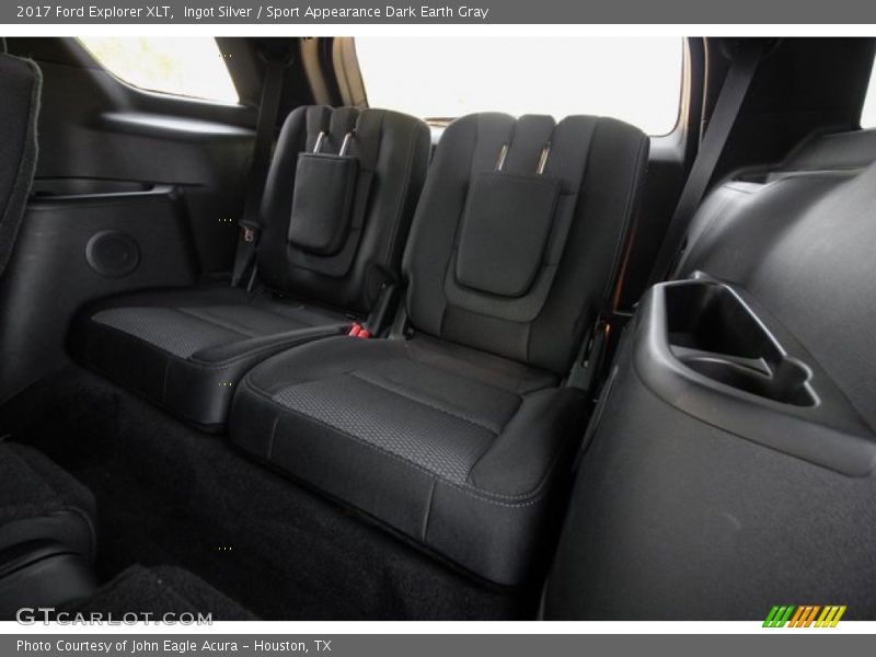 Ingot Silver / Sport Appearance Dark Earth Gray 2017 Ford Explorer XLT
