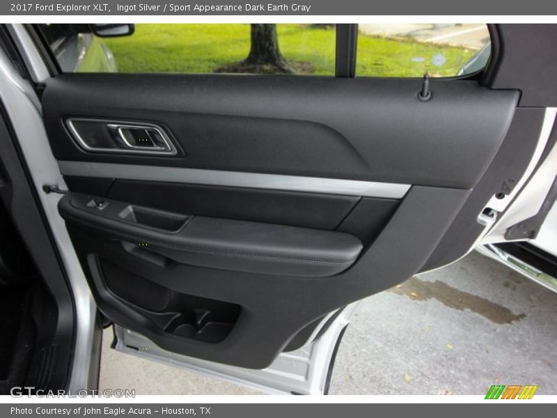 Ingot Silver / Sport Appearance Dark Earth Gray 2017 Ford Explorer XLT