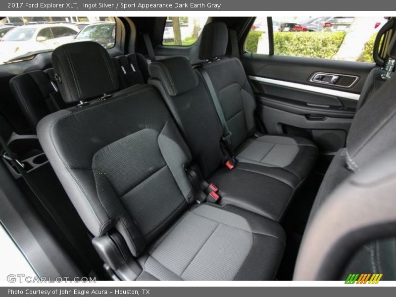 Ingot Silver / Sport Appearance Dark Earth Gray 2017 Ford Explorer XLT