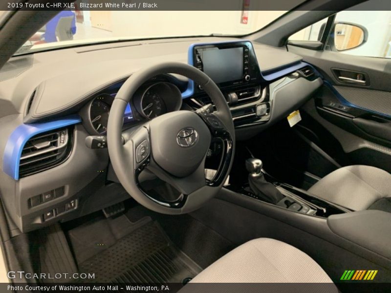 Blizzard White Pearl / Black 2019 Toyota C-HR XLE