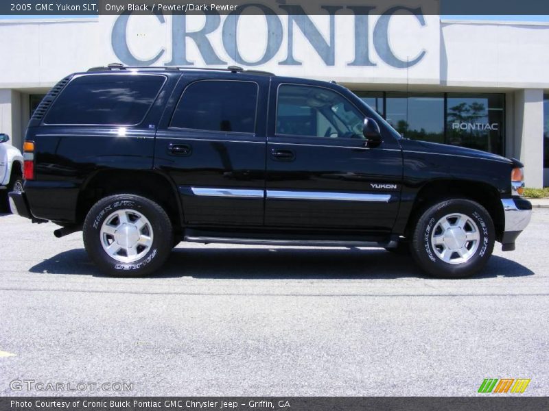 Onyx Black / Pewter/Dark Pewter 2005 GMC Yukon SLT
