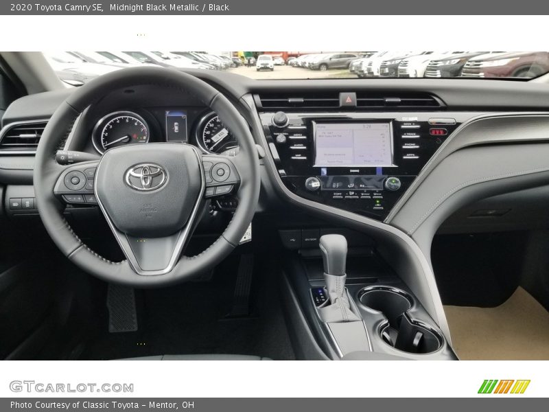 Midnight Black Metallic / Black 2020 Toyota Camry SE