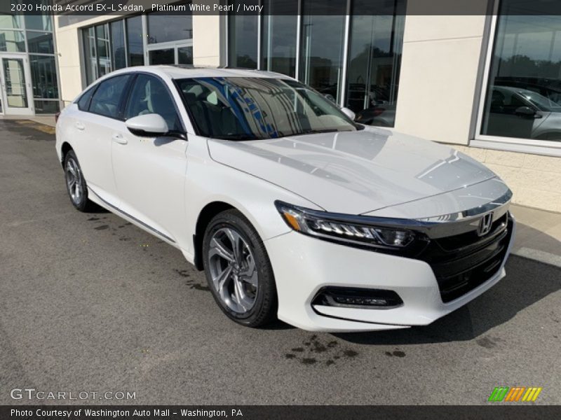Front 3/4 View of 2020 Accord EX-L Sedan
