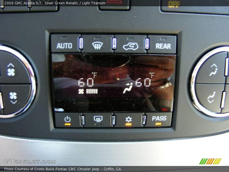 Silver Green Metallic / Light Titanium 2009 GMC Acadia SLT