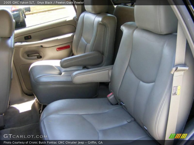 Onyx Black / Pewter/Dark Pewter 2005 GMC Yukon SLT