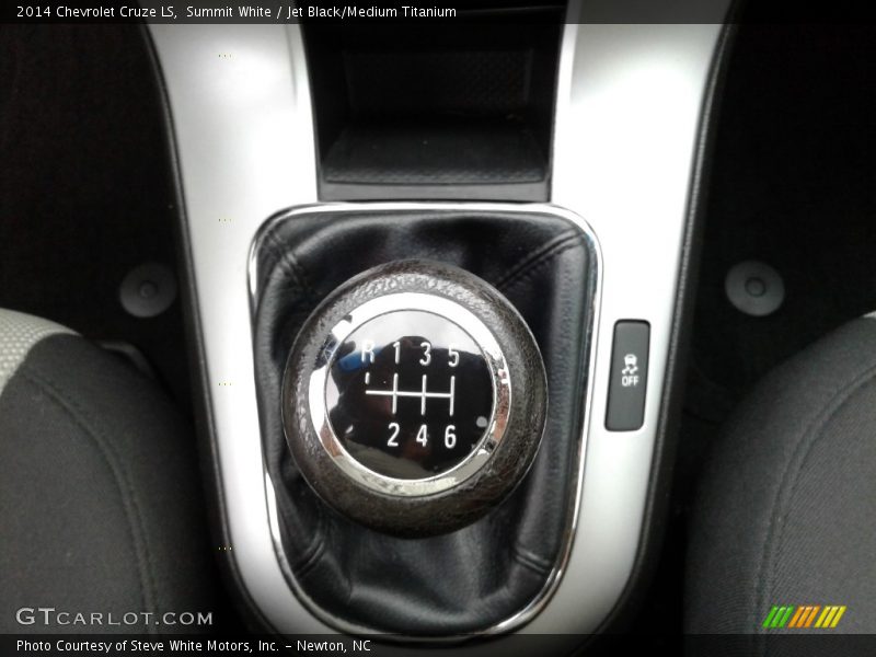 Summit White / Jet Black/Medium Titanium 2014 Chevrolet Cruze LS