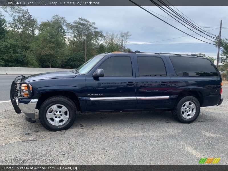 Deep Blue Metallic / Sandstone 2005 GMC Yukon XL SLT