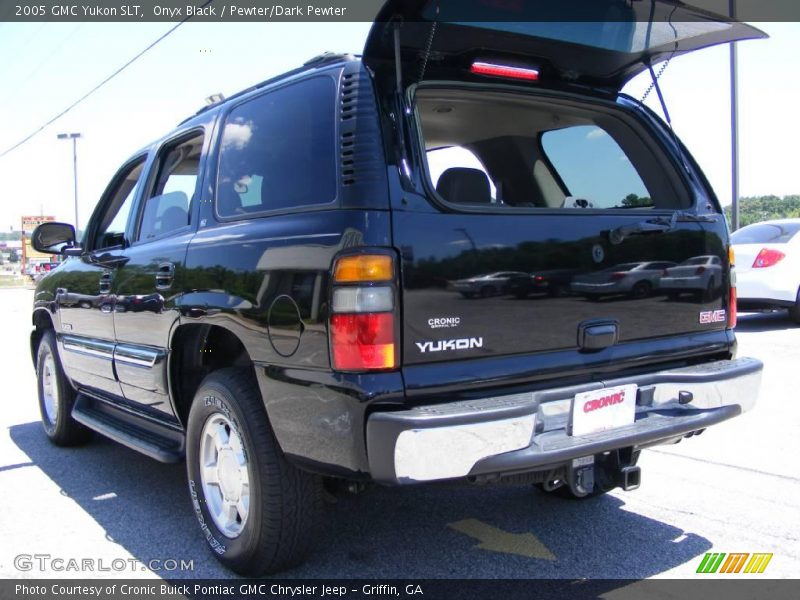 Onyx Black / Pewter/Dark Pewter 2005 GMC Yukon SLT