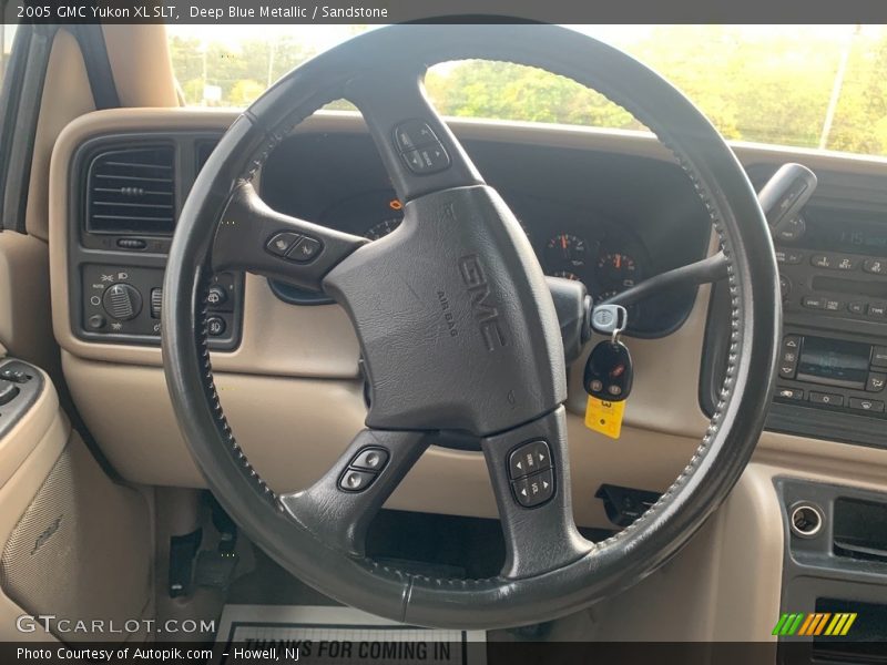 Deep Blue Metallic / Sandstone 2005 GMC Yukon XL SLT