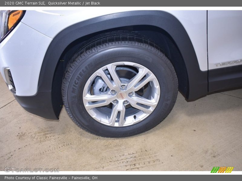 Quicksilver Metallic / Jet Black 2020 GMC Terrain SLE