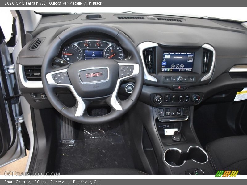 Quicksilver Metallic / Jet Black 2020 GMC Terrain SLE