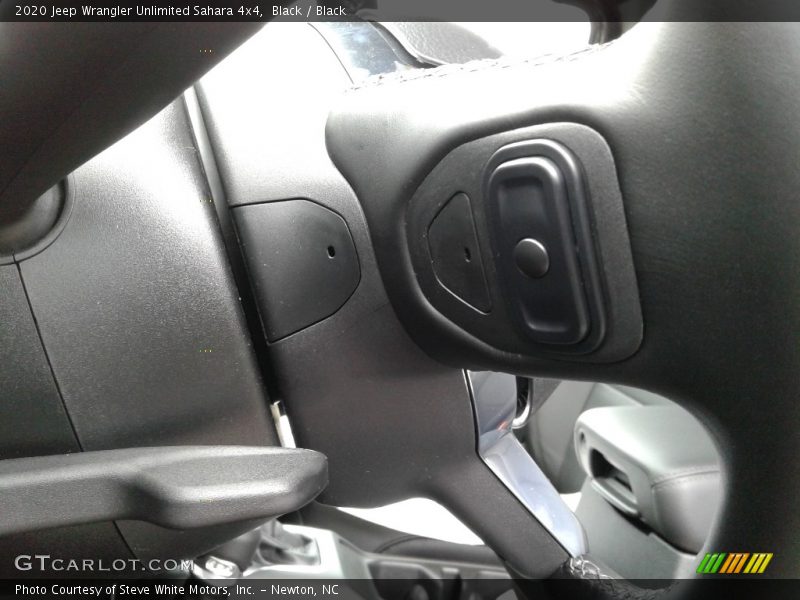 Black / Black 2020 Jeep Wrangler Unlimited Sahara 4x4