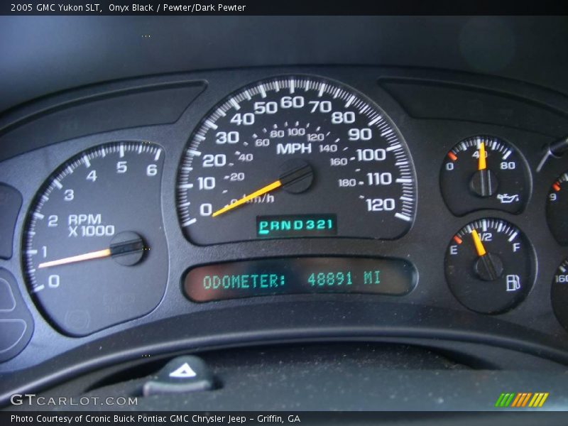 Onyx Black / Pewter/Dark Pewter 2005 GMC Yukon SLT