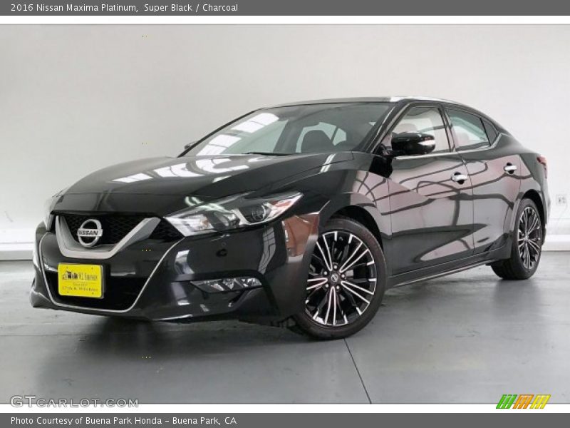 Super Black / Charcoal 2016 Nissan Maxima Platinum