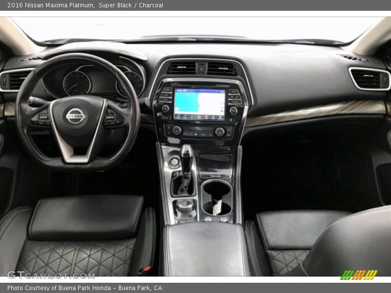 Super Black / Charcoal 2016 Nissan Maxima Platinum